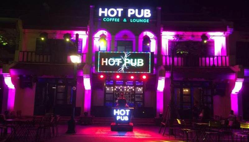 Hot Pub 